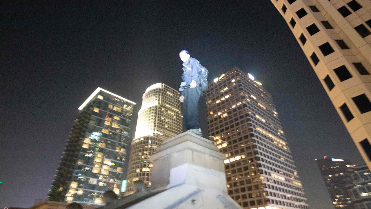 ПОШЛО НЕ ТАК*: ИССЛЕДУЕМ ЗДАНИЕ ИЗЯЩНЫХ ИСКУССТВ В ЛОС-АНДЖЕЛЕСЕ