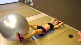 Abdominal Workout With Yoga Ball