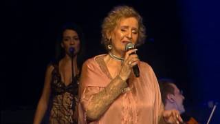 Video thumbnail of "Lepa Lukic - U srcu mome zivis samo ti (live) - 55 godina sa Vama - (Sava Centar 17.11.2016)"