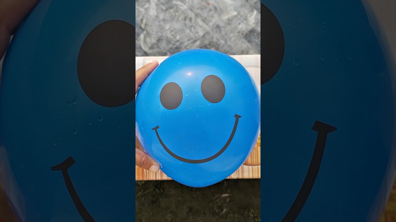 Water Balloon from Rooftop Amazing  😱💥 Blue smile ve red smile Baloon 