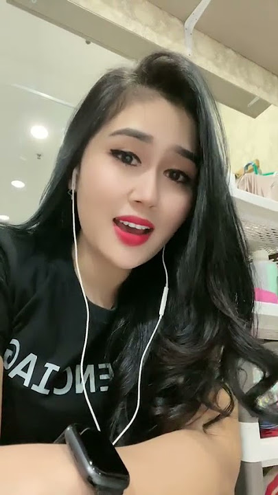 MANiS NYA MADU TAK SEMANiS SENYUMMU || RATUNYA TIKTOK