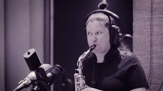 Anna Koroleva - Antigravity Resimi