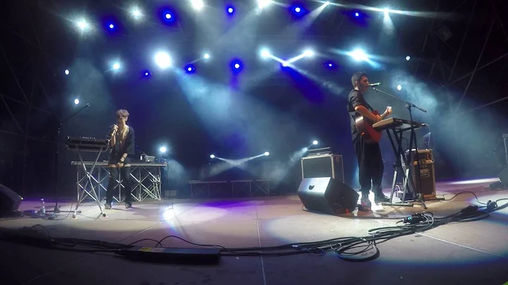 Artifice cover Urban Strangers live Giffoni