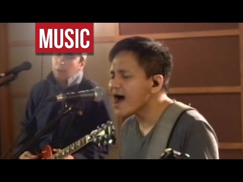 Ebe Dancel - "Paalam Kahapon" Live!