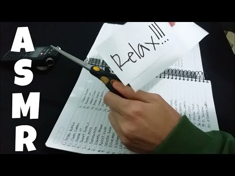 [ASMR em Português] Falando suave / Sons de papel e tesoura!