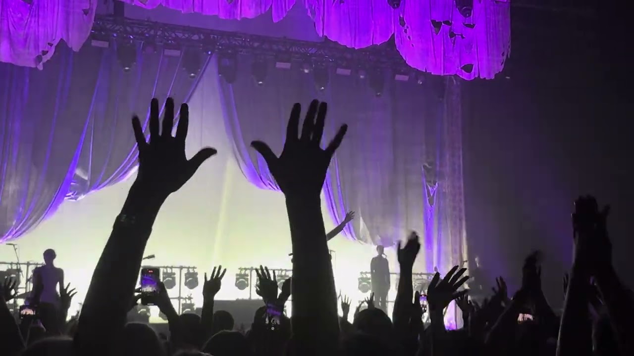 Hurts - Redemption Intro / Miracle (Live in Bochum 2025-06-21)
