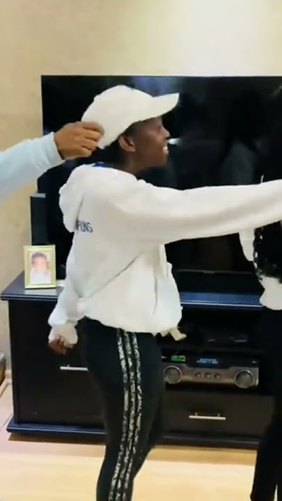 They tried this Gumba challenge with they're Mother ' #amapiano #amapianodancechallenge #viralvideo