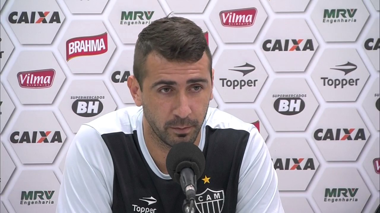 Lucas Pratto se despede do Atltico MG 090217