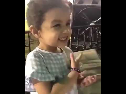 Ms Dhoni Daughter Ziva Dhoni Want Hug Her Dad During Match Youtube
