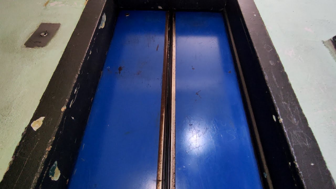 Модерка OTIS! Лифт (Строммашина-1965 г.в); V=0,65 м/с; г/п 350 кг (Беловежская 95 п.3; Москва)