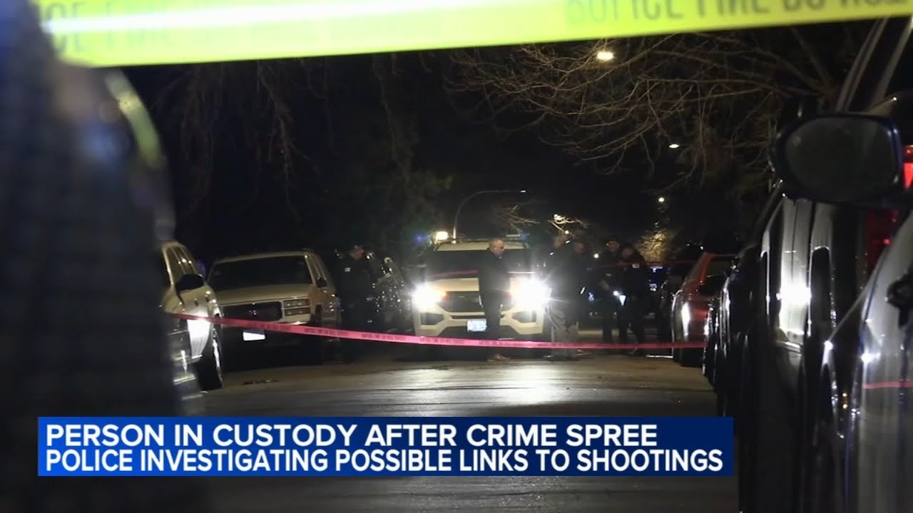 Shots fired at 2 CPD squad cars on South Side; 1 in custody - YouTube