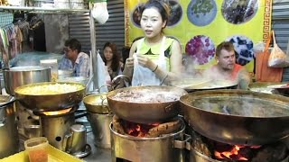 Bangkok Street Food. The Stalls of Yaowarat Road, Chinatown. Thailand