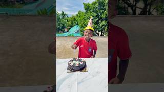 জন্মদিনে রাজু যেভাবে কেক কাটলো! 😄🎂 #shorts #rajurvideo #birthday #viral