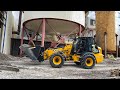 Телескопический погрузчик JCB TM320 в работе на сахарном заводе