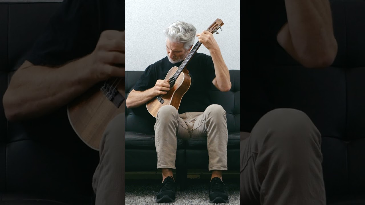 Kala KA-SA-B Baritone Ukulele Jam