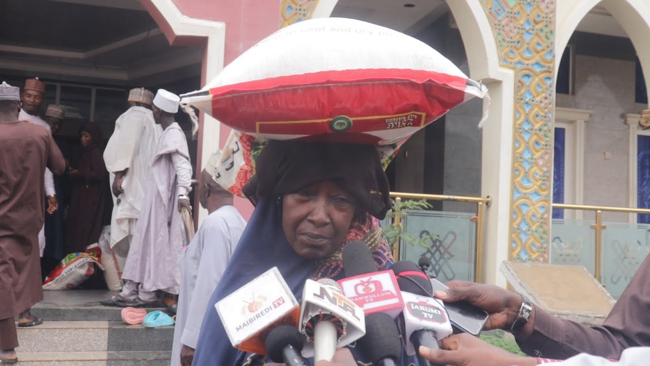 RABON TALLAFIN KAYAN ABINCI DAGA GIDAUNIYAR ABDUL HAFIZ DA KUDADE GA ...