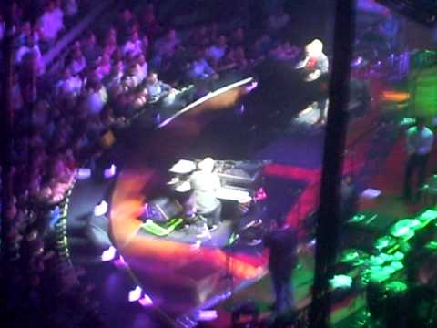 Elton John and Billy Joel - The Bitch is Back