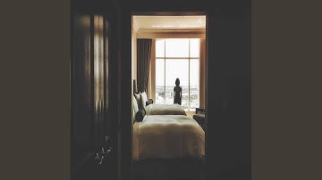 Subtle Backdrops for Work from Hotel