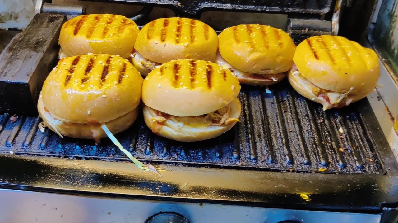 Spicy Chicken Burger Street Food in Dhaka l Bangladeshi Street Food l