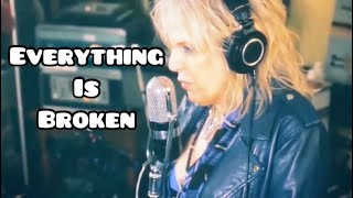 Lucinda Williams - EVERYTHING IS BROKEN - (Lu’s Jukebox) Dylan-Streets are filled with broken hearts