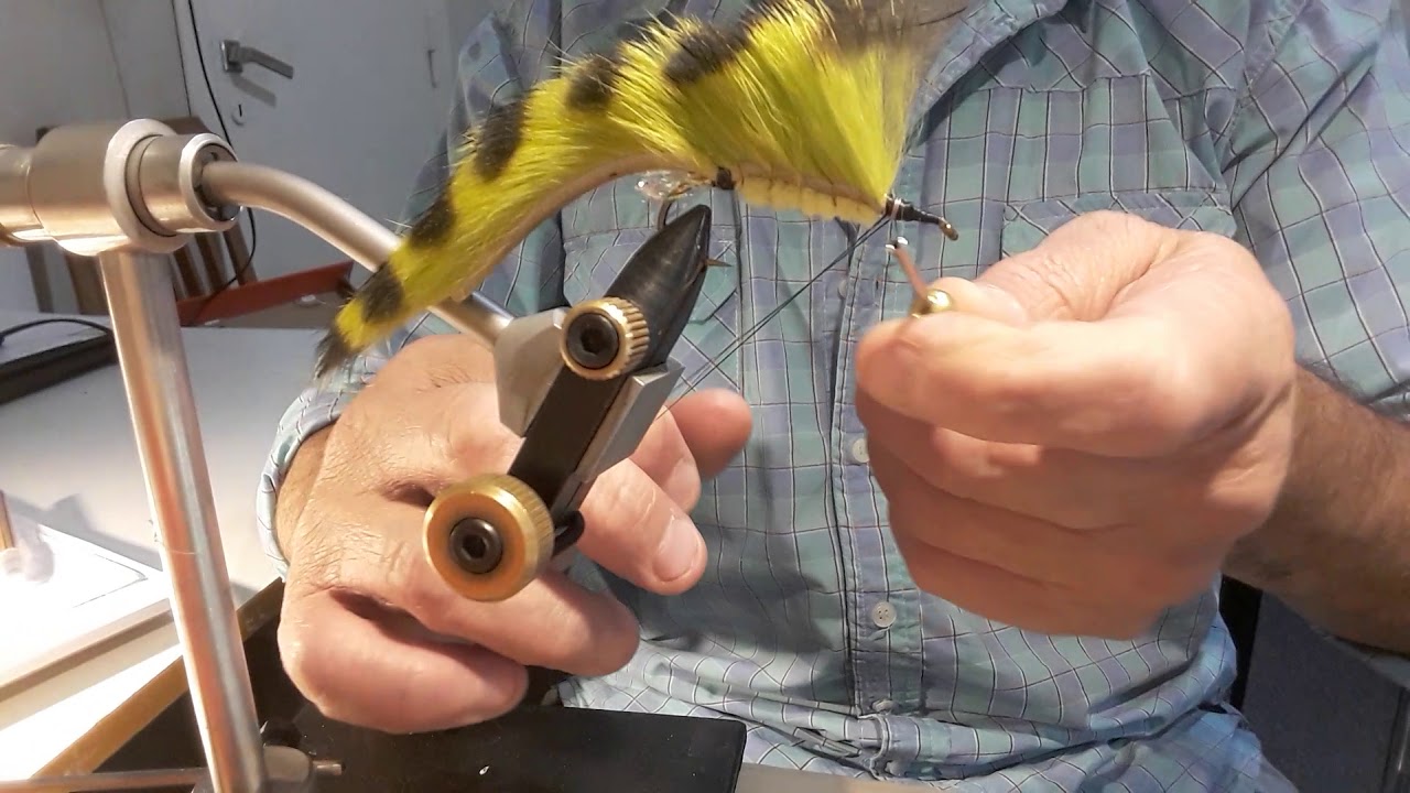 Mosca rabbit en una de sus variantes🎣🎣🎣