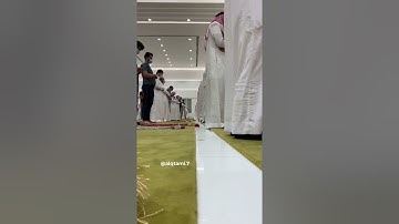 الليلة الثامنة كاملة من سورة الأعراف بترتيل باكي للشيخ ناصر القطامي   رمضان ١٤٤٢