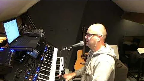 Easy Live gespeeld en gezongen door peter, Yamaha ...