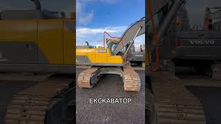 VOLVO EC220D overview