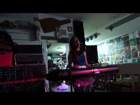 Lia - Purple Dust im Vinyl Reservat