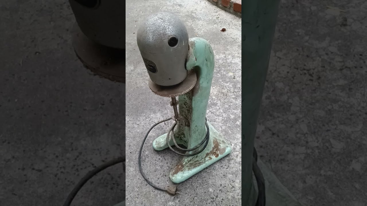 5 Dollar Vintage Malt Mixer Find in Garage for 50 Years Made in Los Angeles!