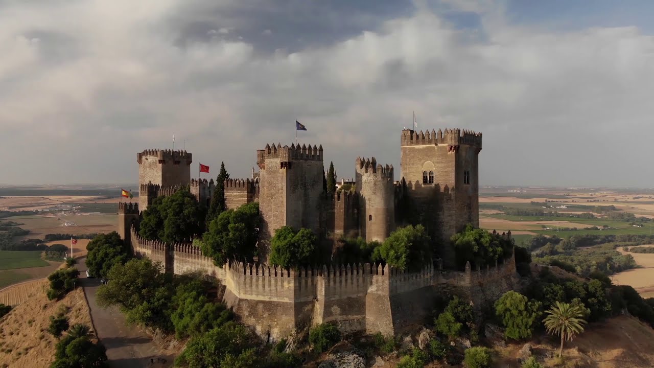 Disfruta del aceite en un Castillo medieval con Braavo Spain.