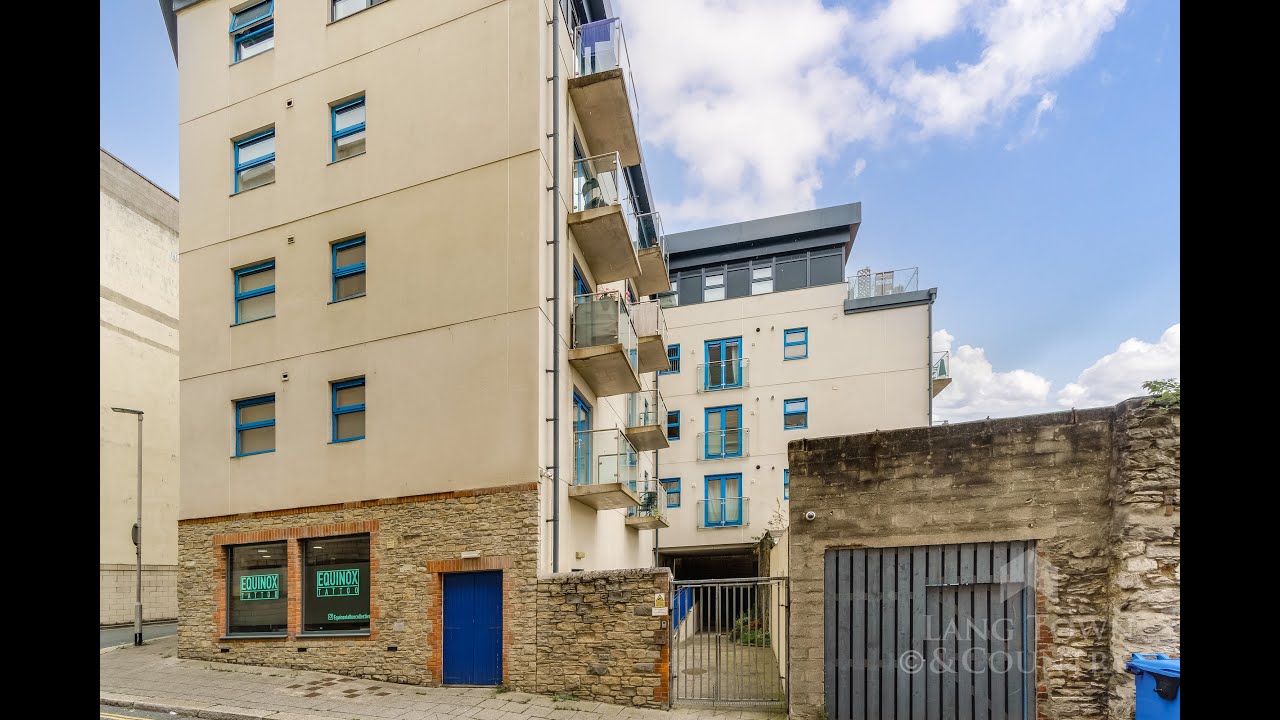Flat 10, The Compasses, Bilbury Street. Property for sale in Plymouth
