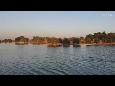 Evening view of Flamingo lake Al Qudra Dubai UAE #flamingolake #alqudra #dubai #mydubbai