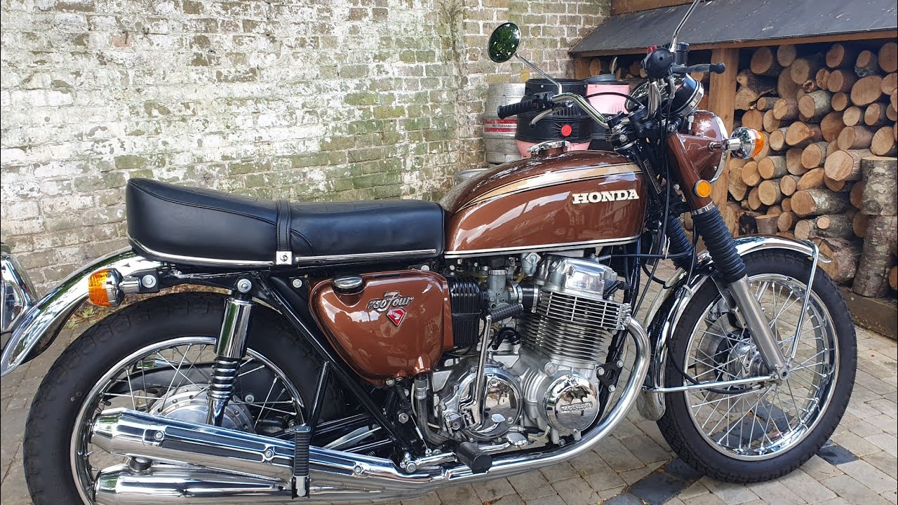 Restored 1971 K1 Honda CB750 FOUR walk round & start up review