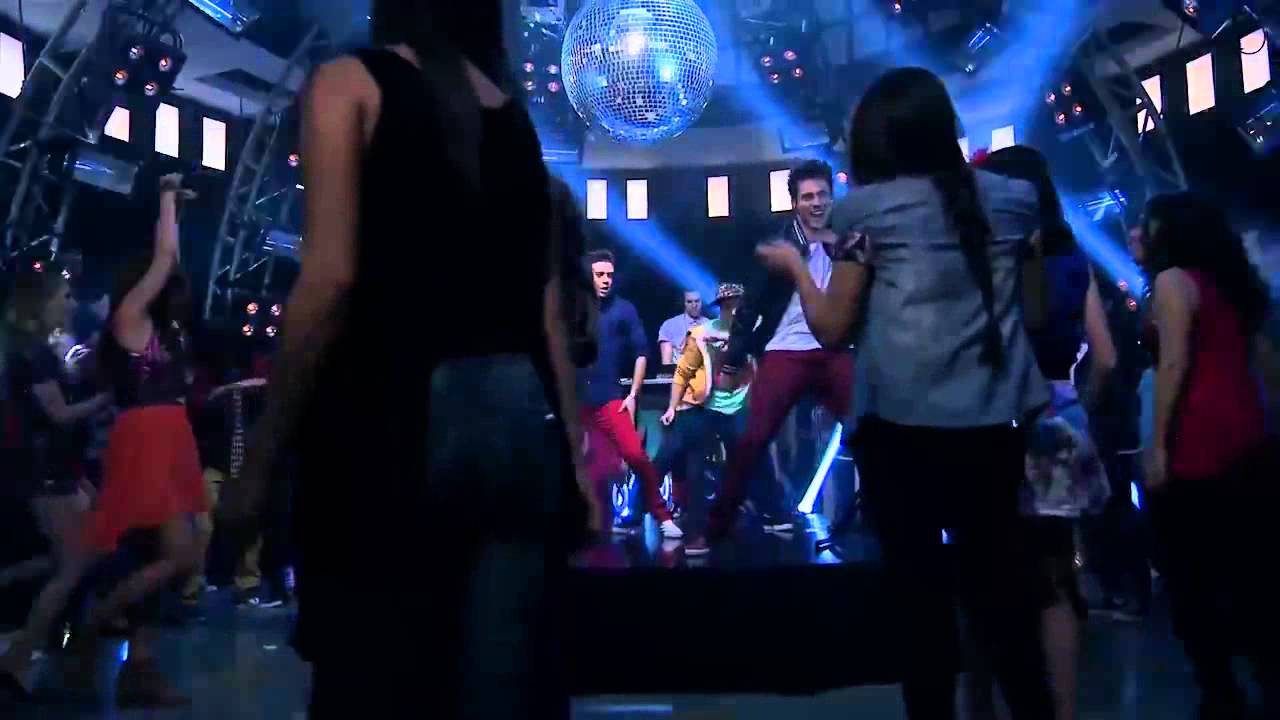 Violetta 3 - La Boys Band canta Ven Con Nosotros