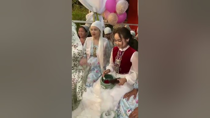 Әйелдер түрмелеріндегі секс: арбау бейне