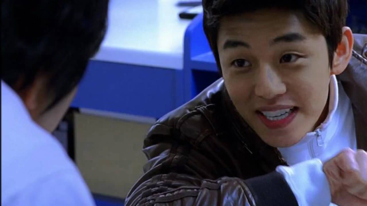 YOO　AH　IN　　空と海.
