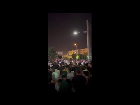 رغم تلويح الشرطة بالعنف احتجاجات كبيرة في الأحواز وهتافات ضد النظام
