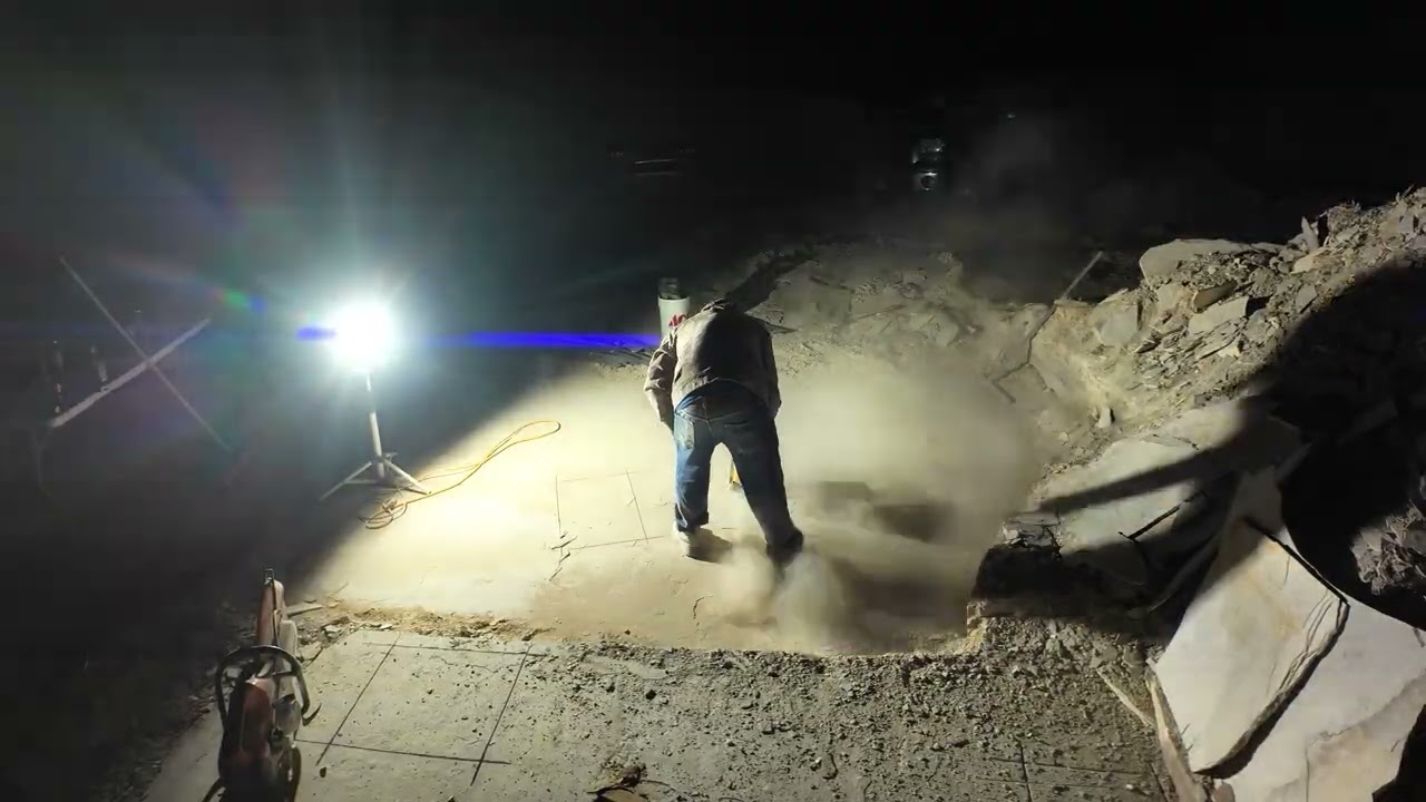 Fossil nighttime digging experience, green river formation, Eocene