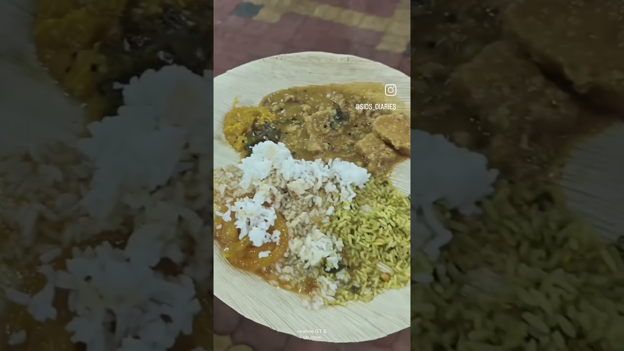 Samaradhana at kodial teru. Very neatly arranged buffet service at Sri Srinivasa Kalyana Mantapa.