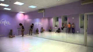 Humanos a marte Dance - 1st lesson - reggaeton part