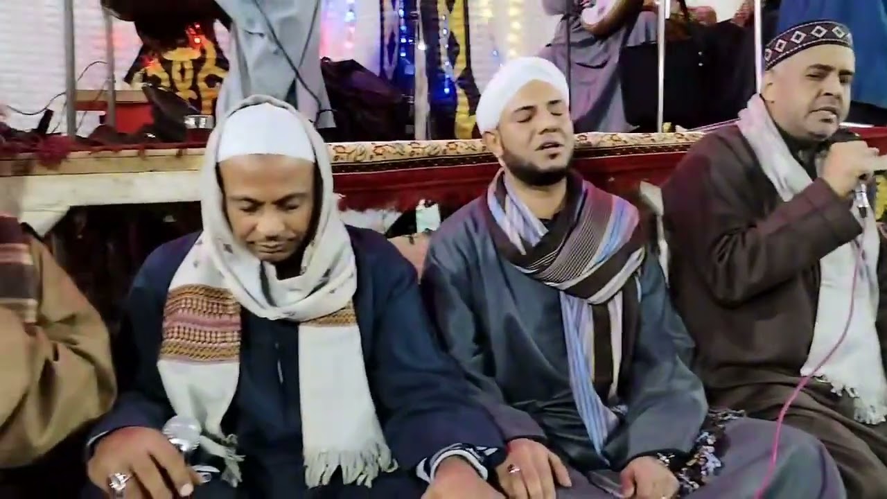 يا آل رضوان إن العشق أضناني يا منبع الفضل للقاصي وللداني#فارس_المداحين_الشيخ_طه_القفطي