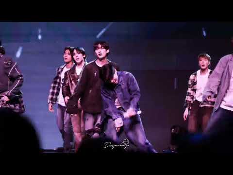 [직캠] 240224 OMEGA X CONCERT in SEOUL ISLAND - JUNK FOOD - 오메가엑스 휘찬 🍀