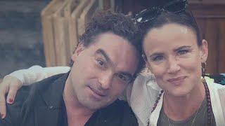 Juliette Lewis and Johnny Galecki Make Their 'Conners' Debut