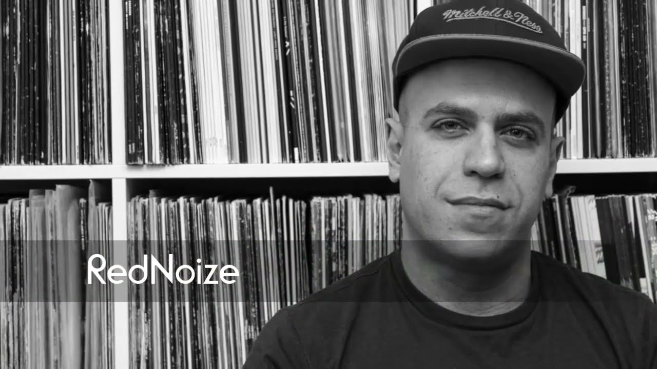 RedNoize “Matrix Escape” [LETS TECHNO records]