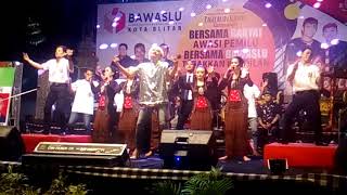 Entah apa percil cs halaman walikota blitar