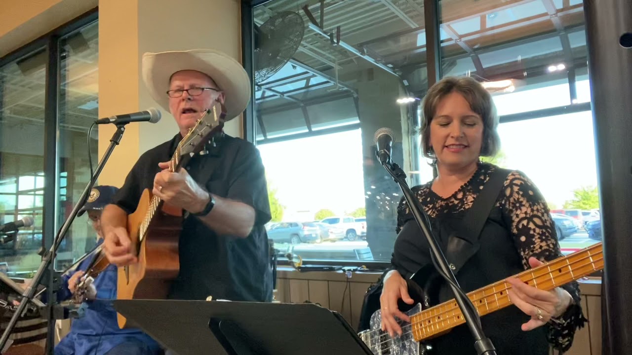 Mack and Dyan Trio - Old Fashioned Love