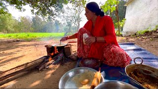 करोड़ों का बिजनेस छोड़कर मां नर्मदा जी के तट पर बन गई संत । पूरन पूरी और खीर की भोजन प्रसाद