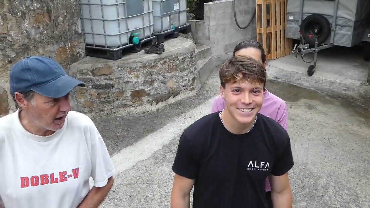 Repoblación de Trucha por parte de la Socala, Asociación de Pescadores  del Río Esva en  Asturias