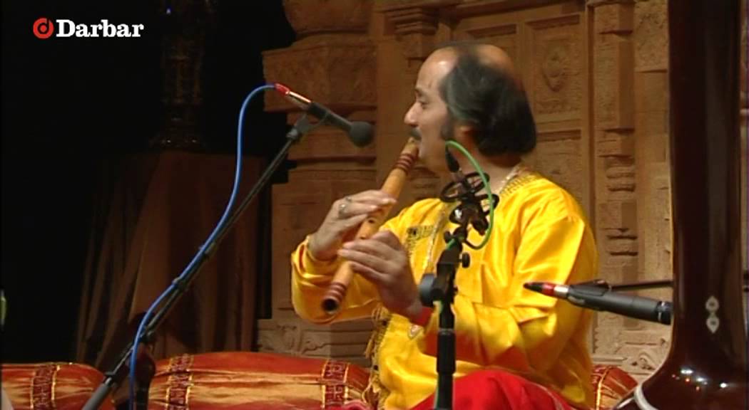 Alap in Raag Bhoopeshwari | Pandit Ronu Majumdar | Bansuri | Music of India